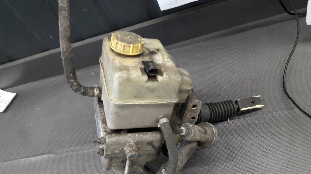 4684130110 Cilindru principal de frână Land Rover Range II 4.6 Product image