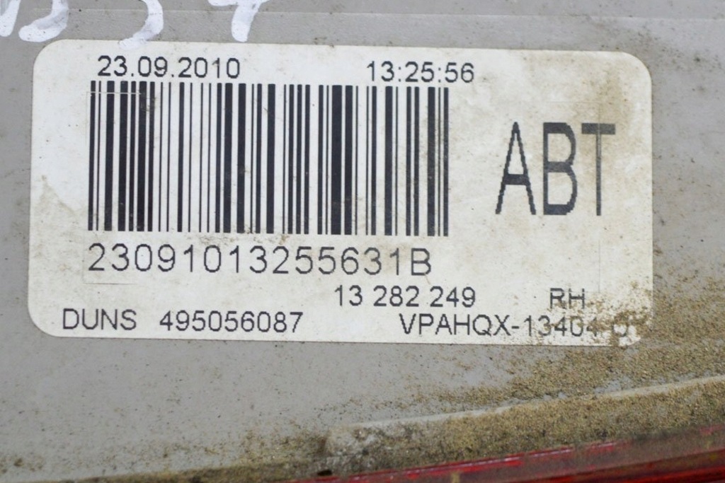 VAUXHALL ASTRA J P10 Sports Tourer Lampă spate hayon dreapta spate 13 Product image