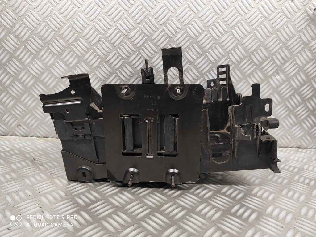 CARCASA BAZĂ BATERIE OPEL ASTRA IV J 1.6 1.7 2.0 CDTI 13354420 Product image