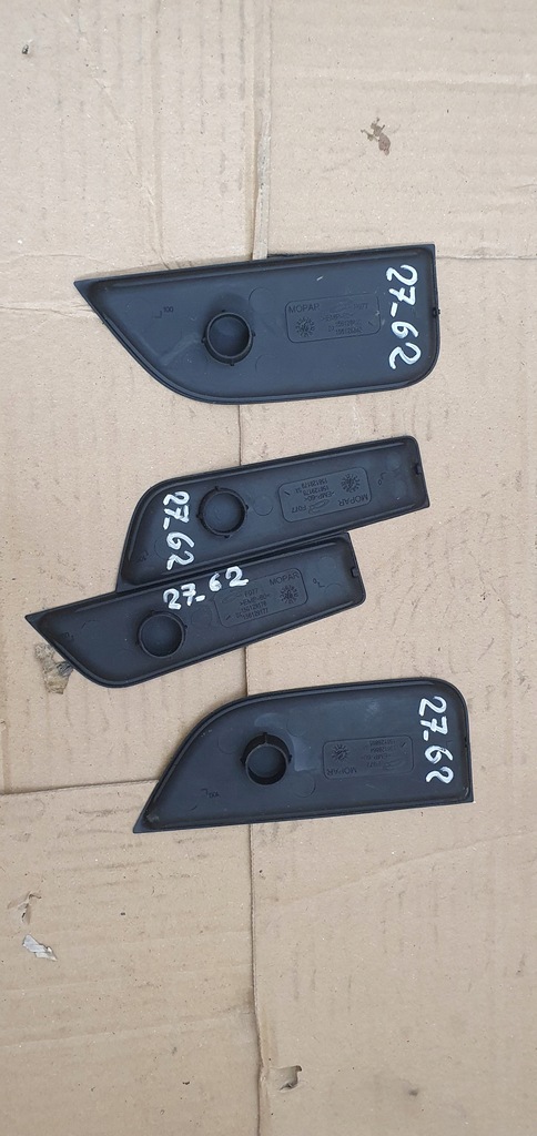 Covor insert usi Alfa Stelvio 156128864 156128842 156129178 156129176 Product image
