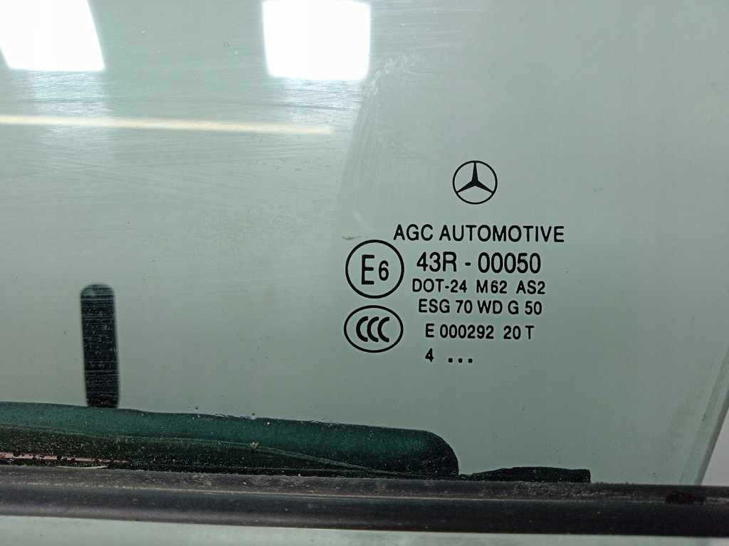 MERCEDES CLS W218 UŞĂ RIFĂTOR FAŢĂ STÂNGA 996 Product image