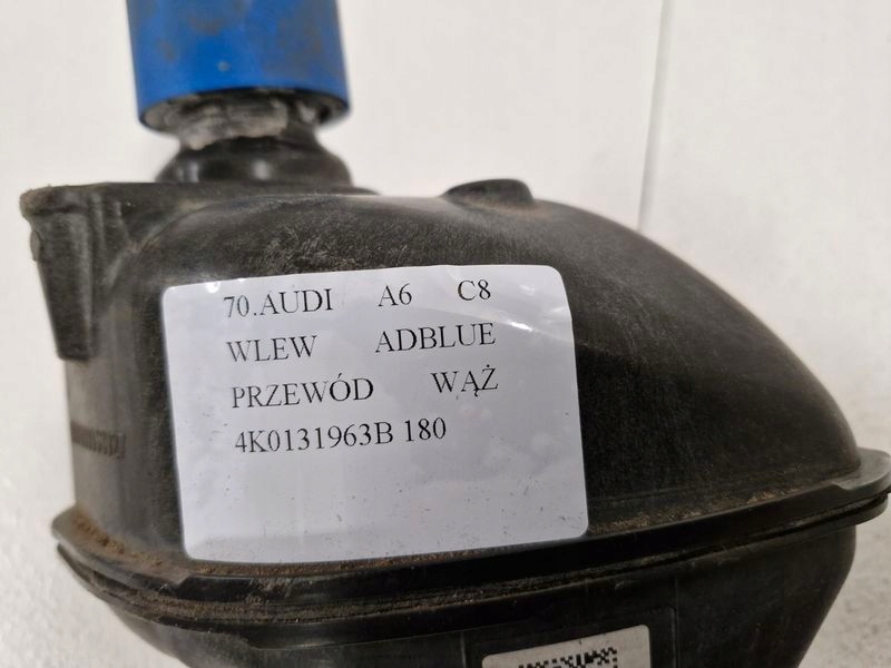 AUDI A6 C8 TUBA DE UMPLEARE FURtun ADBLUE 4K0131963B Product image