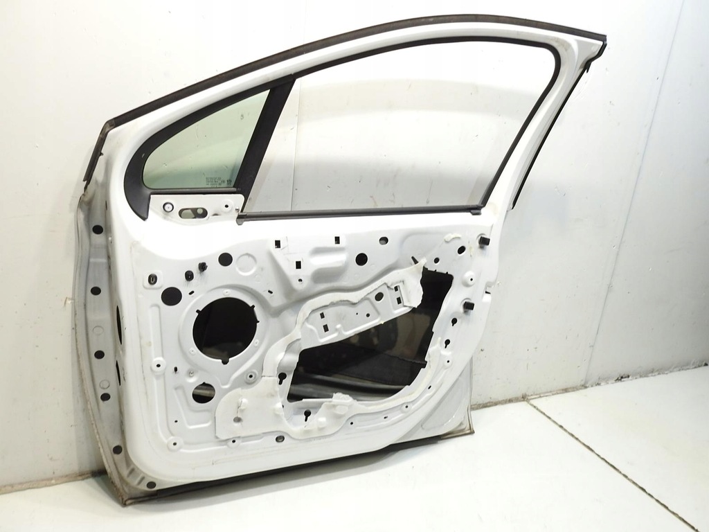 USA DREAPTA FATA EWP PEUGEOT 208 Product image