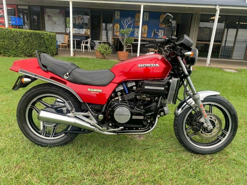 Honda Magna V45 Sabre 750C 750 C Consolă, semnalizatoare, contor Product image