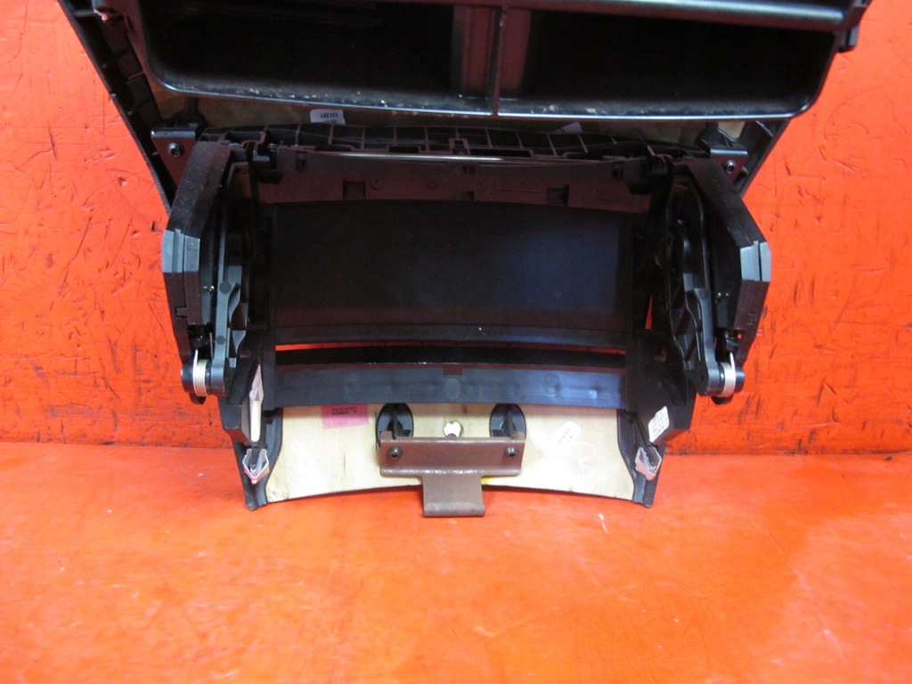 MERCEDES CL W216 W221 CEAS GRILĂ PANOU CONSOLA Product image