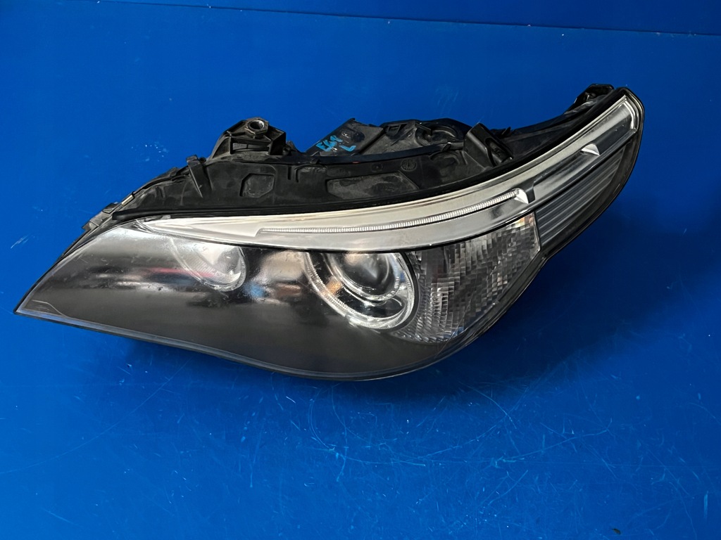 DIRECȚIE BI XENON D1S DINAMIC BMW E60 E61 EU HELLA Product image