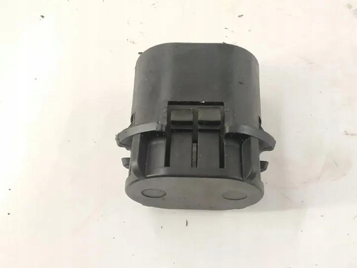 2518600647 MERCEDES-BENZ Spalator far dreapta Product image
