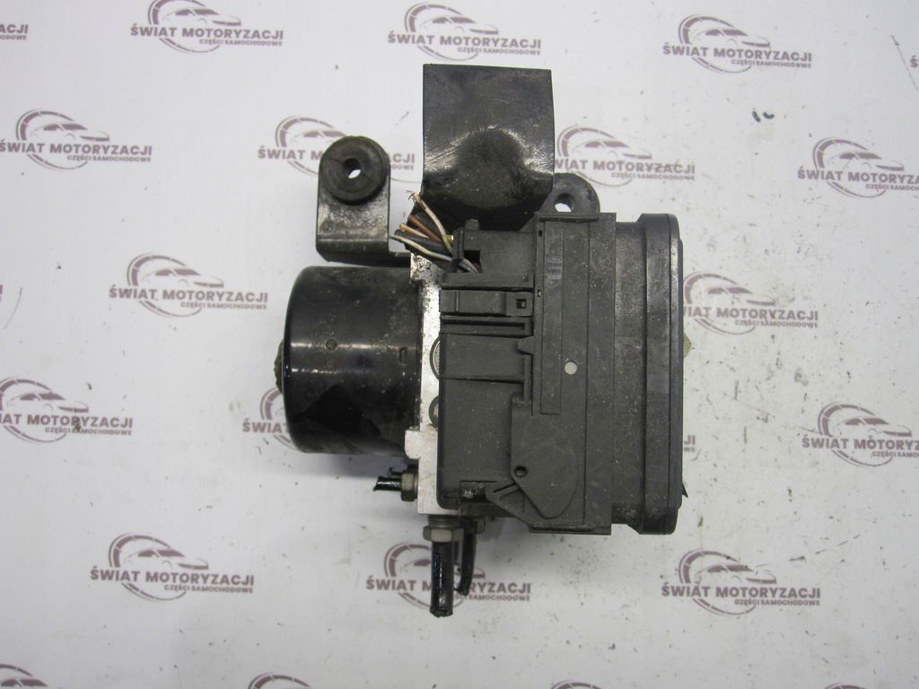 Ford Focus Mk3 III 12r ABS POMP BV61-2C405-AJ Product image