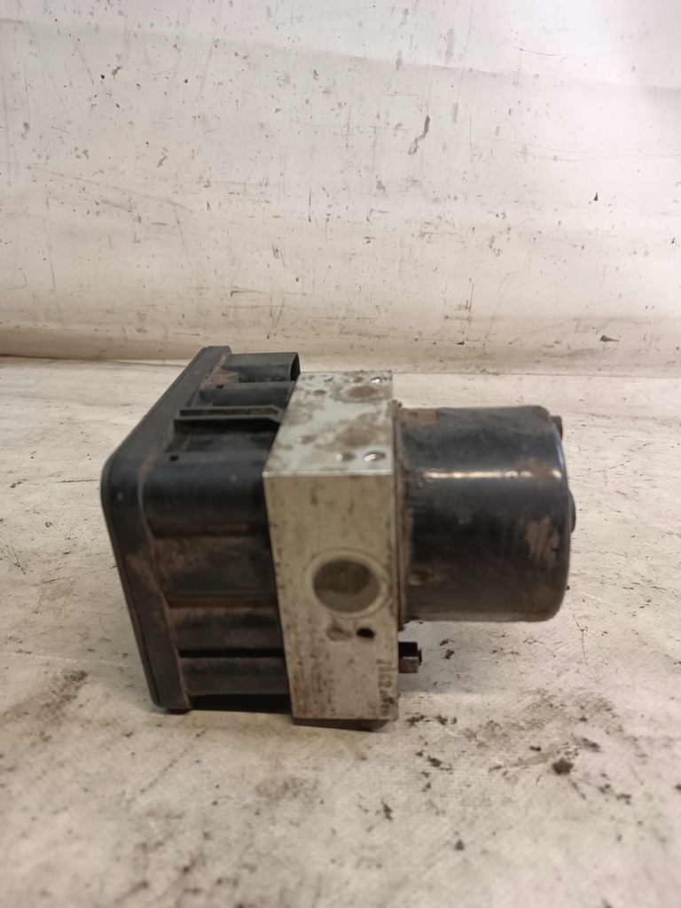 SKODA OCTAVIA SI POMPA ABS 1J0614417D 1C0907379K Product image