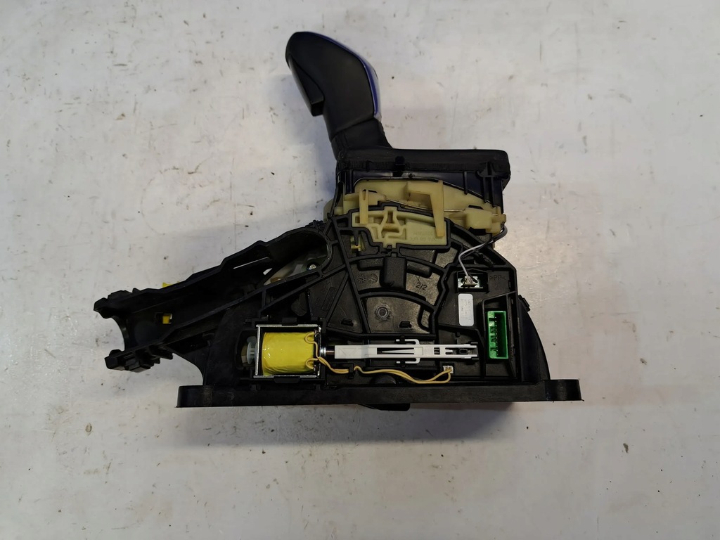 Volvo S60 2015 Cricuri și schimbătoare Product image