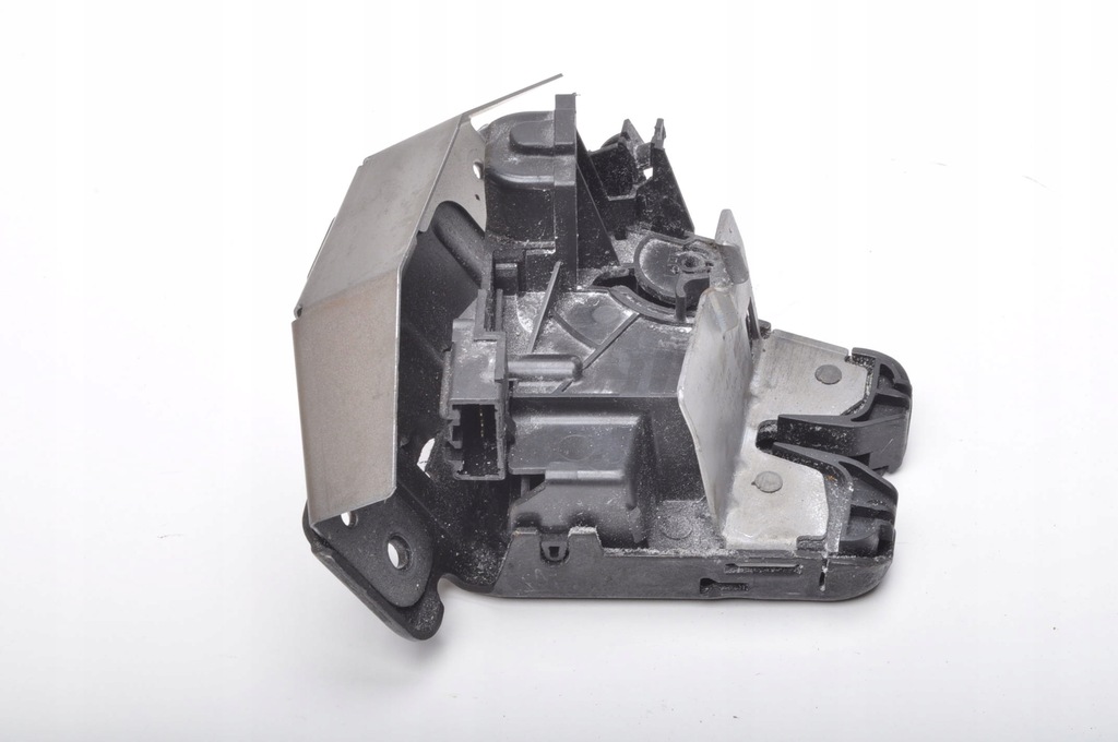 BLOCARE PENTRU RADICARE PORGAI VOLVO XC60 II 2023R 32149882 Product image