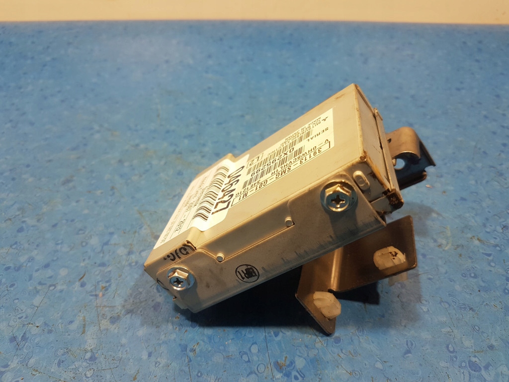 HONDA CIVIC 8 VIII UFO LIFT CONTROLLER MODUL USB 39113-SMG-G01-M1 Product image