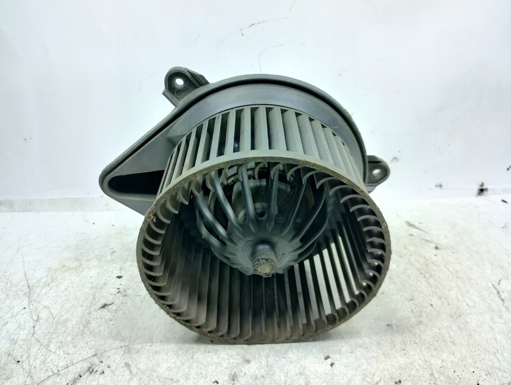 RENAULT MEGANE SI VENTILATOR AER Product image
