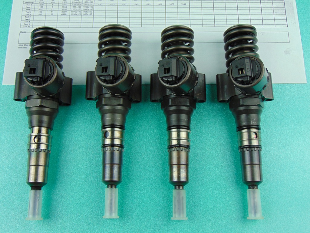 Invenții de pompă 2.0TDI AZV 136km BKD 03G130073B 0414720403 Set Product image
