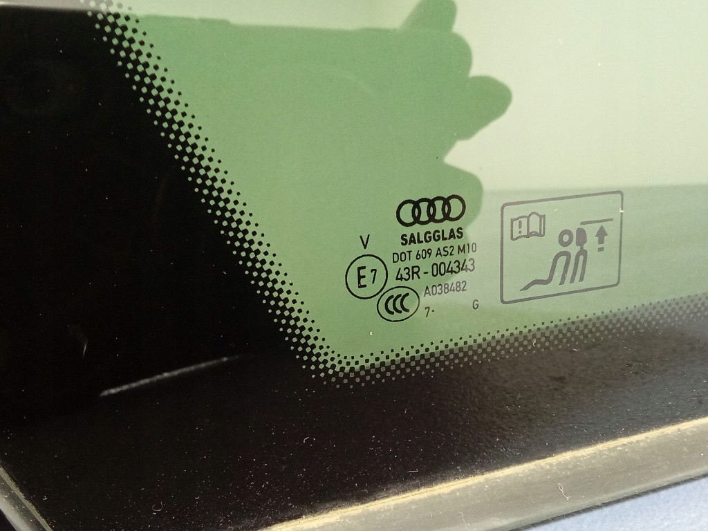 AUDI A6 C7 GEAM CAROSERIE SPATE STANGA 4G9845297C Product image