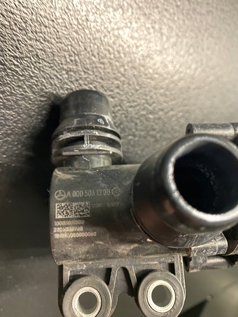 VALVĂ DE COMUTARE MERCEDES A0005061300 W177 Product image
