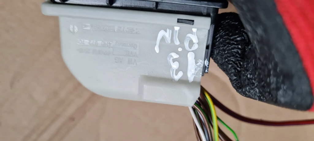 A5 8W CONECTOR PRIMER CUBICLE 4H0972701 A4 B9 8W Product image