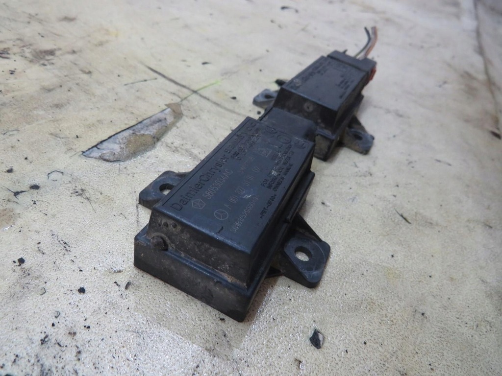 SENSOR DE PRESIUNE IN PNEURI JEEP WK 3.0 CRD 56053034AC Product image