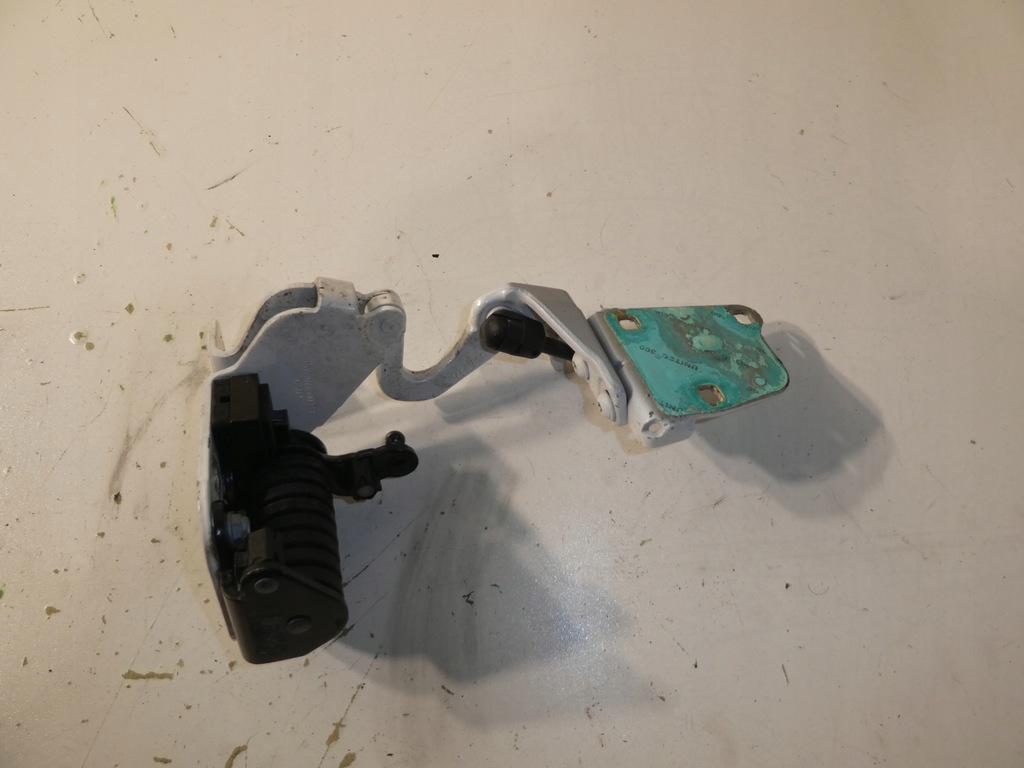 MERCEDES W207 BALAMELE ACOPUS A2077500328 Product image
