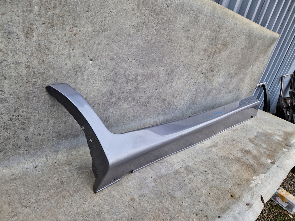 BANDA CADRU HYUNDAI SANTA FE DREAPTA 87752-26500 Product image
