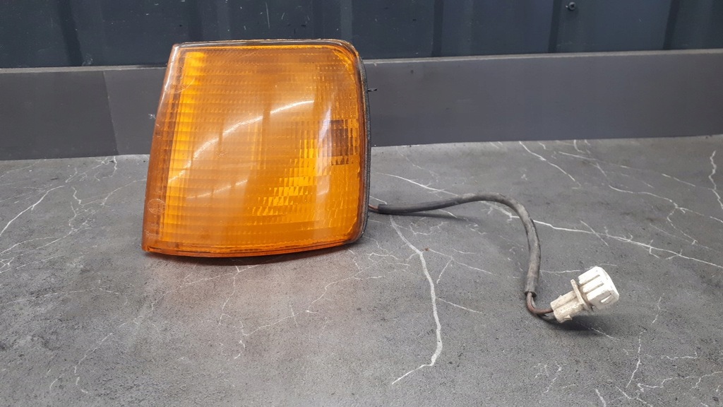 357953049 semnalizare stanga VW Passat B3 92 Product image