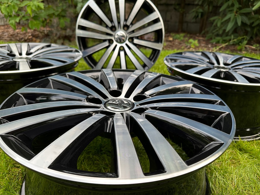 JANTE VW PASSAT B7 CC EOS 3AA 7.5x17 ET47 5x112 3AA601025G MINNEAPOLIS Product image