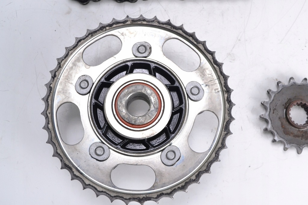 Pinion lanț de transmisie KTM 990 SUPERMOTO 09-13 Product image