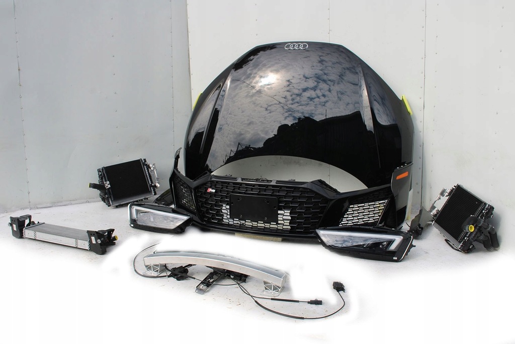 AUDI R8 II Capota fata, aripi, bara de protectie, fascia fata Product image