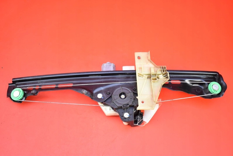 GEAM STÂNGA SPATE CITROEN C4 PICASSO 2 II Product image