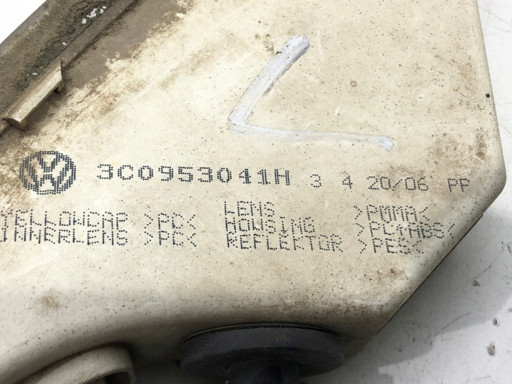 SEMNALIZARE STÂNGA FAŢĂ VW PASSAT B6 3C0953041H 05-11 Product image