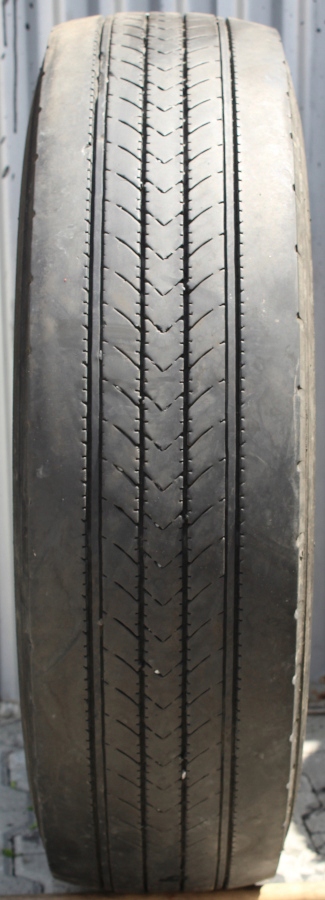 1x 205/75R17.5 ANVELĂ BRIDGESTONE FAȚĂ DE TIR Product image