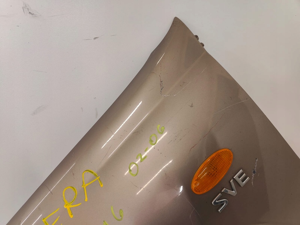 Nissan Almera n16 02-06 APARĂ FAȚĂ STÂNGA Product image