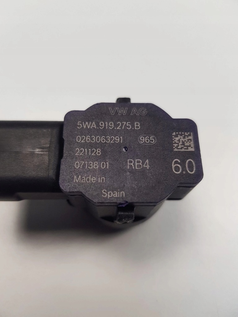 GOLF VIII FORMENTOR MULTIVAN OCTAVIA IV PARKTRONIK PDC SENSOR 5WA919275B Product image