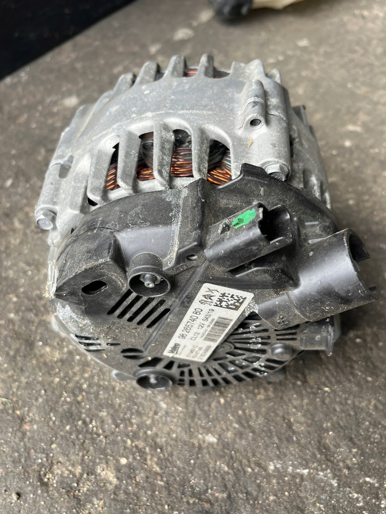 Peugeot Citroen - alternator 9826574080 Product image