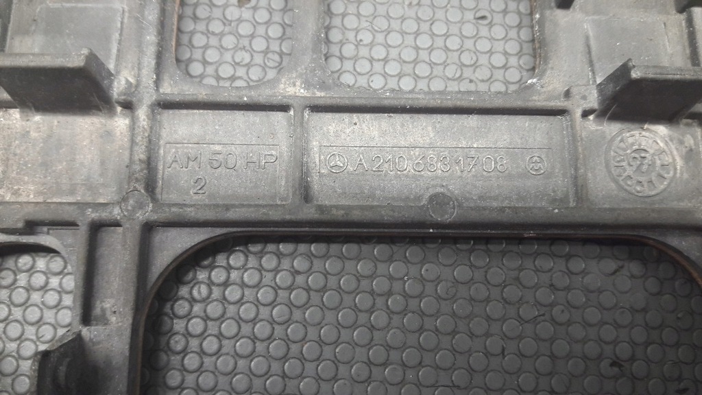 A2106831708 panou central LEMN MERCEDES W210 G Product image