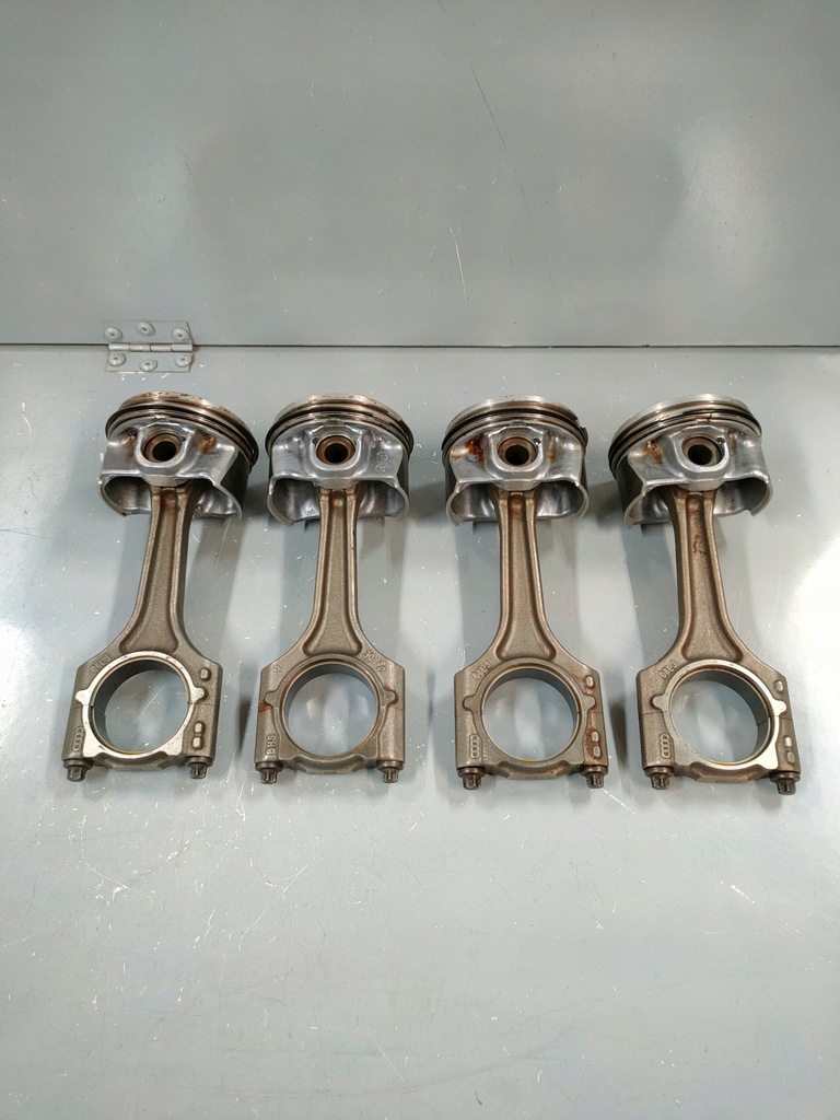 BIELLA PISTON GOLF VII GTI OCTAVIA III RS 2.0 TSI CHH 06LJ 06KAL 82.460 Product image