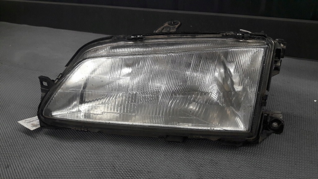 60975840 Far stanga Peugeot 306 Product image