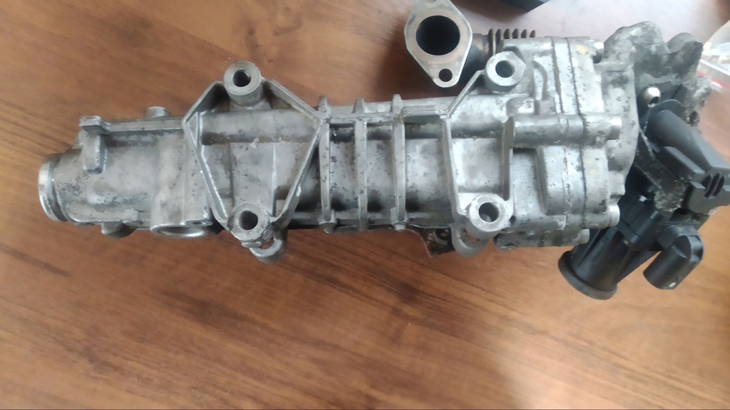 IVECO DAILY VI 3.0 HPI 180 EURO6 RĂCITOR GAZ ESCAPE + VALVĂ EGR Product image