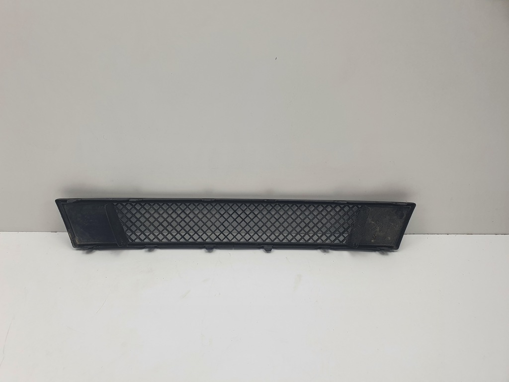 GRILA BARA FATA BMW E82 E88 7178710 Product image