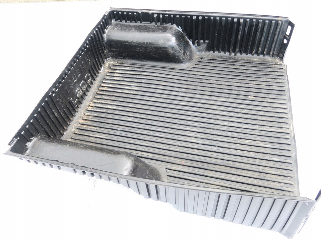 TAVA CAROSERIE PAKA MITSUBISHI L200 2 II 96-01 Product image