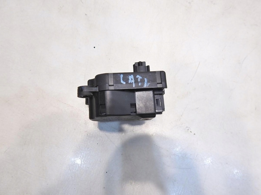 MOTOR INCALZIRE RENAULT LATITUDE EAD256 U4927002 Product image