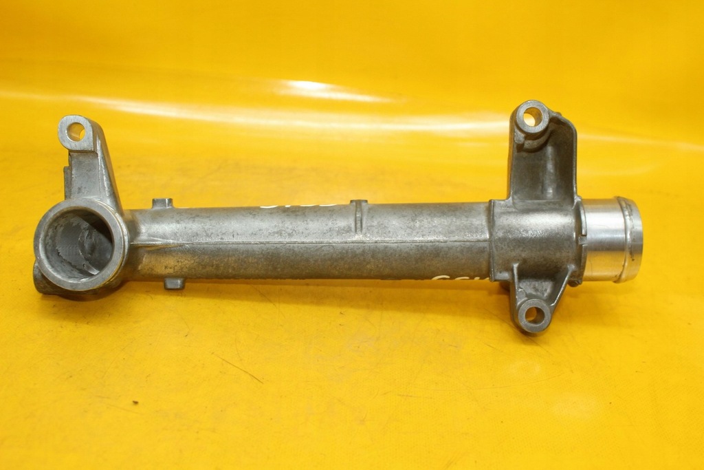 Mercedes W205 274.920 2.0 CGI A2742000053 Țeavă de conductă de apă Product image