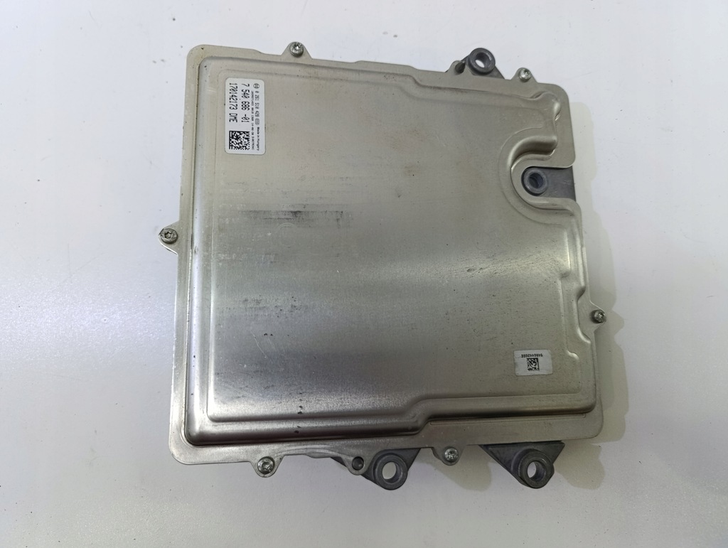 BMW F20 F30 F36 COMPUTER CONTROLLER MOTOR N55 7540686 Product image