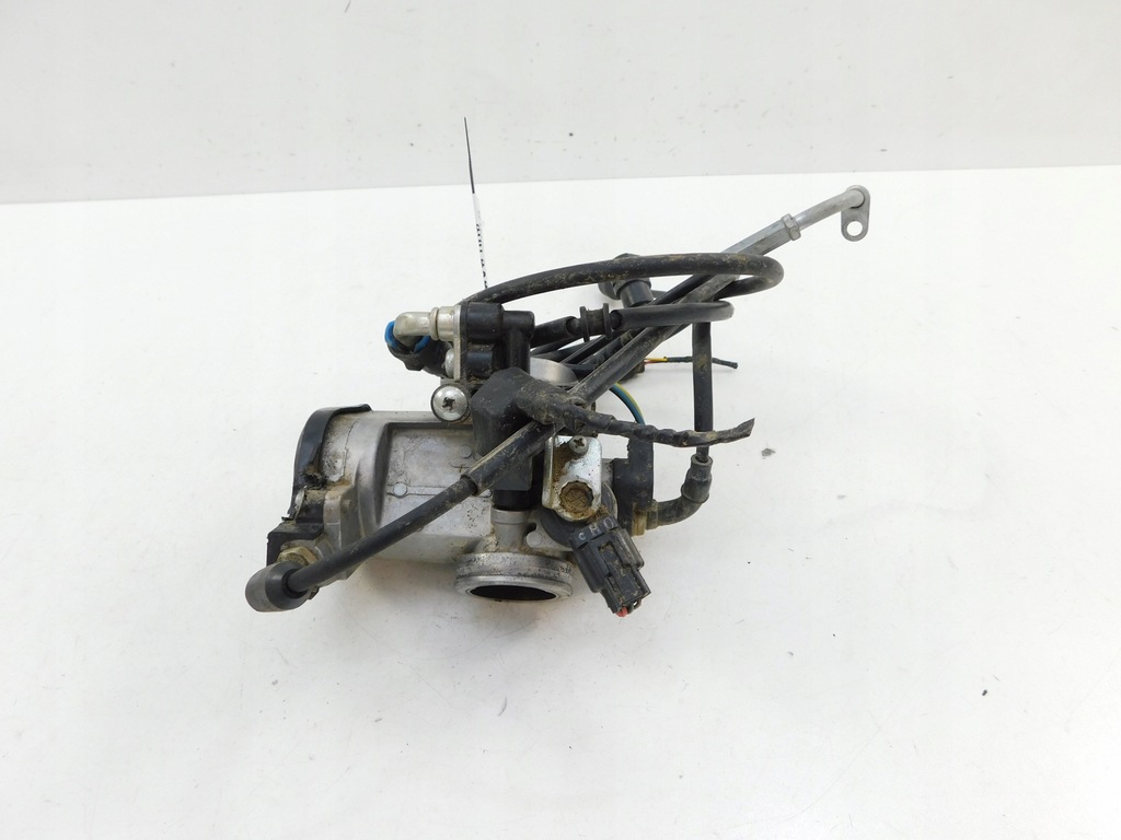 SUZUKI KINGQUAD 400 4x4 ACELERĂ + INJECȚIE + CABLURI DE GAZ Product image