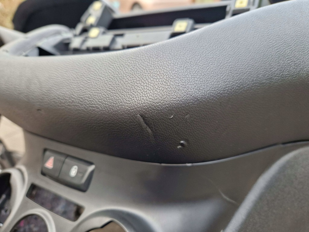 Peugeot 208 și 2008 și Consola de consiliu + 2xpoduszka Original 12-2019 Product image
