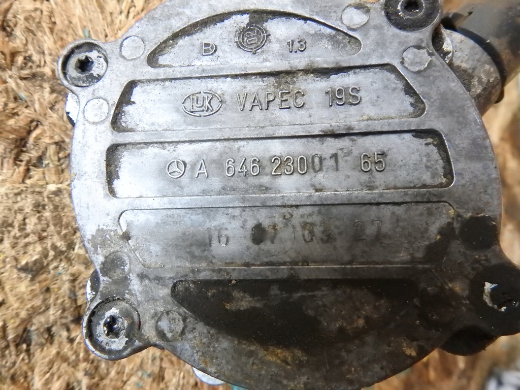 Pompa de vid Mercedes W203 W209 W211 A6462300165 Product image