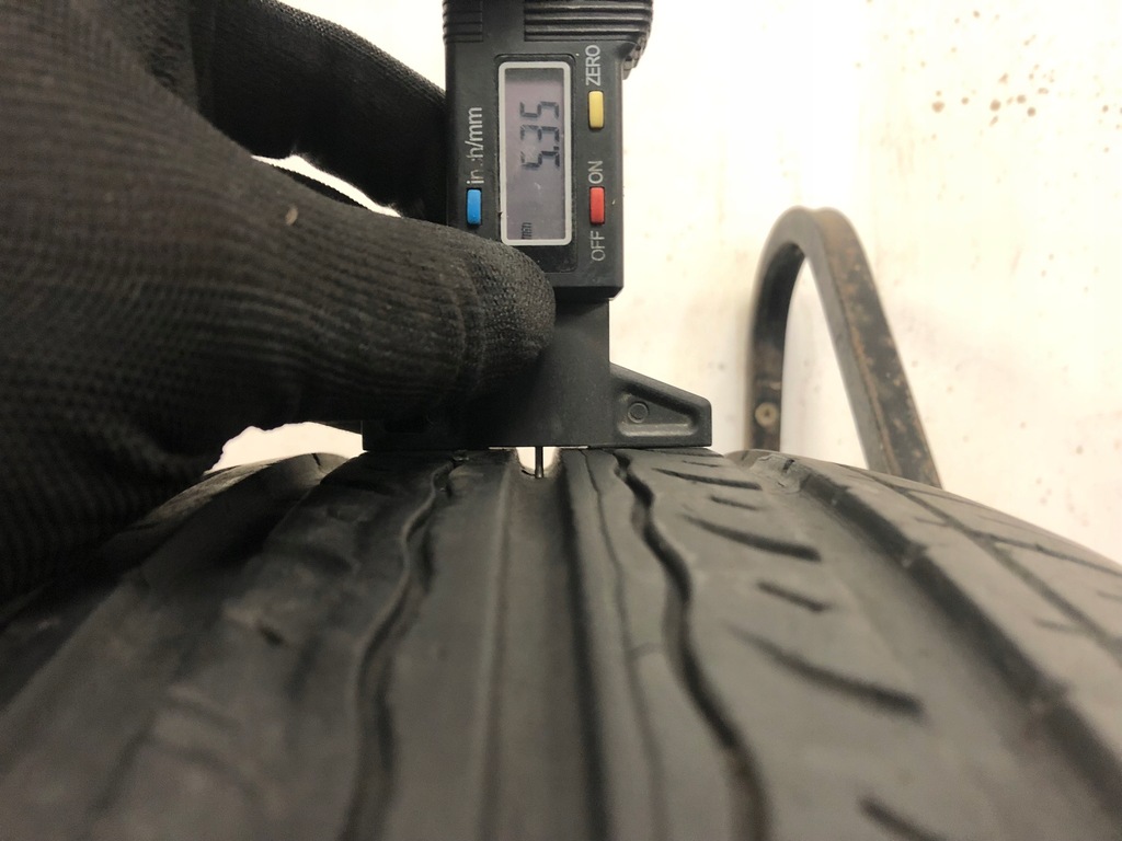 KUMHO SOLUS KH17 195/60/15 (84551) Product image