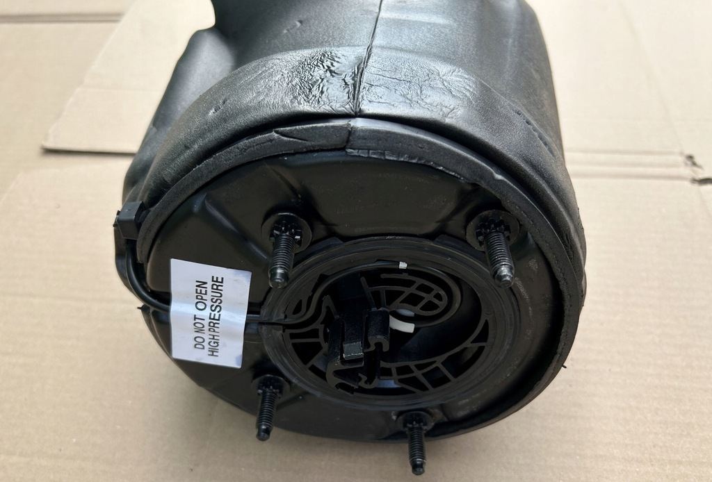 Absimte de șoc pneumatic spate AUDI A8 D4 3.0 TDI 4H0616001M Product image