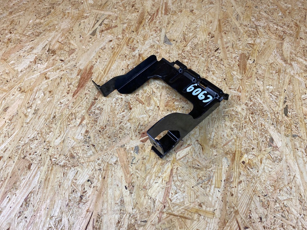 Mânerul suportului Montarea bazei de baterie Volvo XC40 32314831 Product image