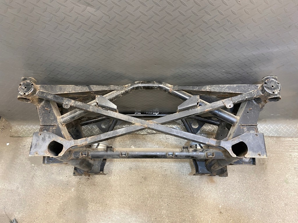 Sled leagăn bancă de traverse din spate Aston Martin DB9 Product image